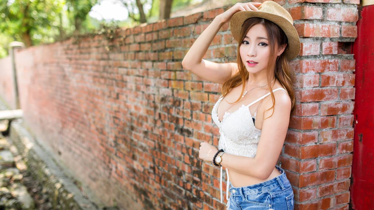 明日之后交易城，虚拟世界的交易新天地